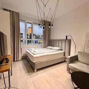 Slaska 12 By Comfort Gdańsk